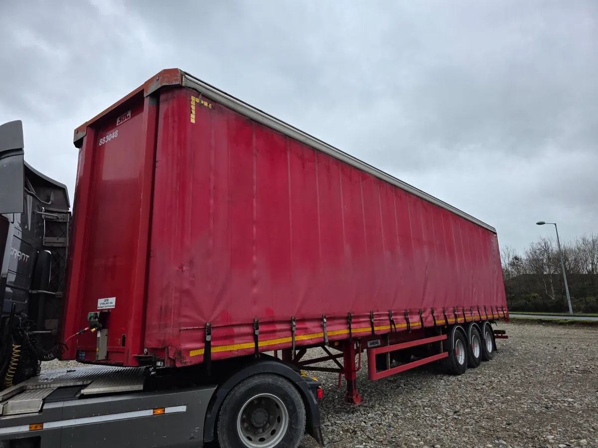 2012 SDC Curtainside
